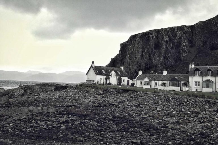 Title: Navigating the 2025 Auto Loan Landscape