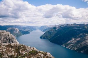 Maximize Small Biz Credit Card Benefits in 2025